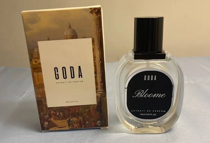 Extrait De Parfum "Bloome"